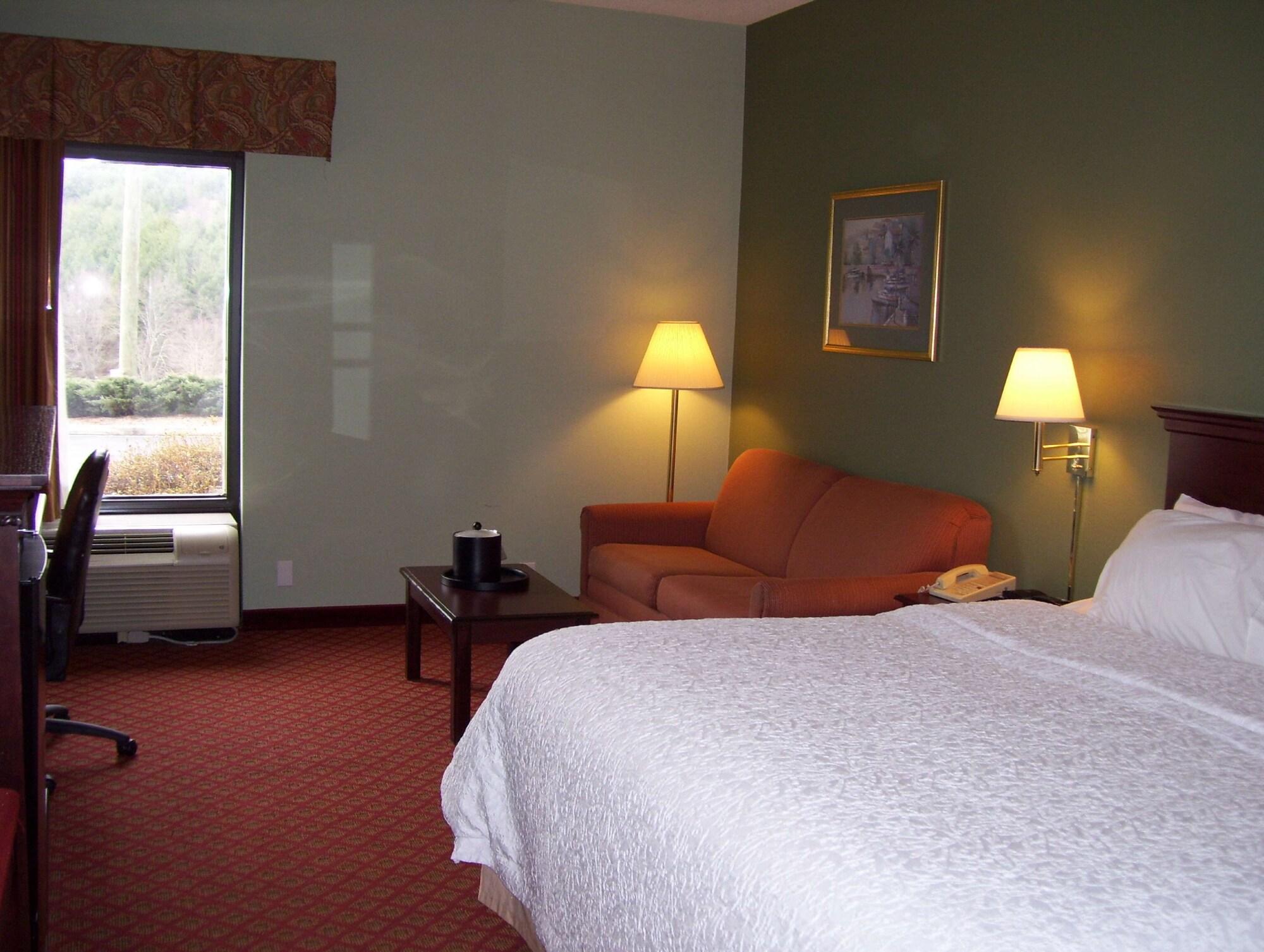 Hampton Inn - Hillsville Exteriér fotografie